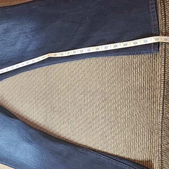 Lee Straight Leg Jeans - Picture 8 of 11